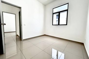 Townhouse Upper Floor Eco Grandeur Co-Home Regent Garden, Bandar Puncak Alam