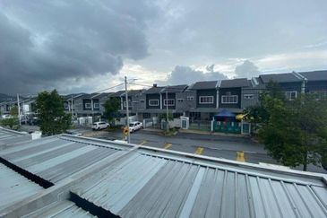 Laman Haris @ Eco Grandeur