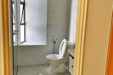 Impiana on the Waterfront