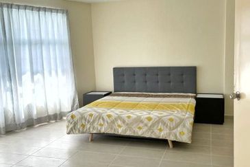 Impiana on the Waterfront