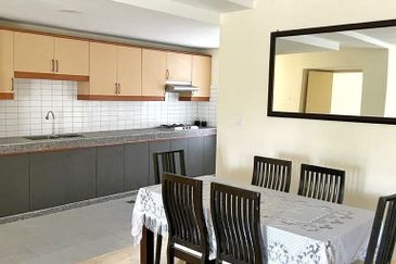 Impiana on the Waterfront