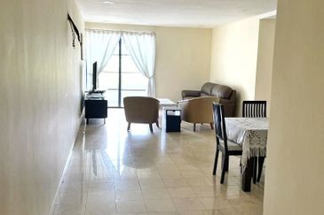 Impiana on the Waterfront