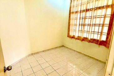 SEMI D CLUSTER, JLN 21, TMN DESA PUTERI, BAHAU