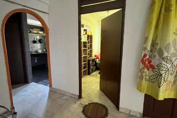 Bandar Sunway Low Cost Flat 7/15