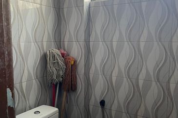 Bandar Sunway Low Cost Flat 7/15