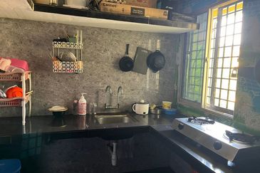 Bandar Sunway Low Cost Flat 7/15