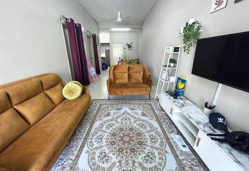 Single Storey Terrace Felicia Bandar Putera 2, Klang FOR SALE!