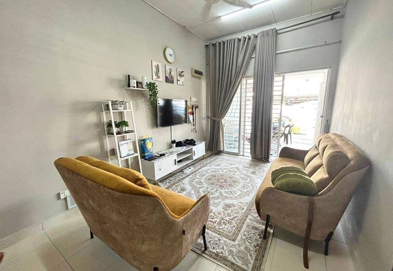 Single Storey Terrace Felicia Bandar Putera 2, Klang FOR SALE!
