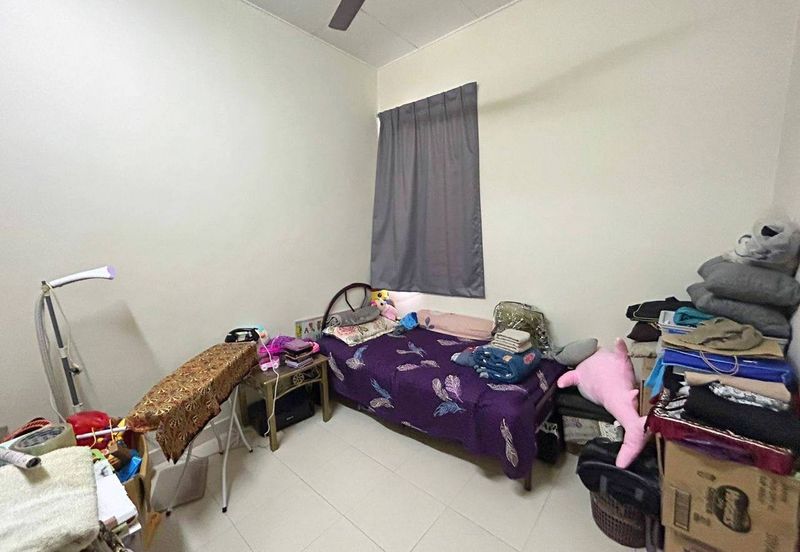Single Storey Terrace Felicia Bandar Putera 2, Klang FOR SALE!