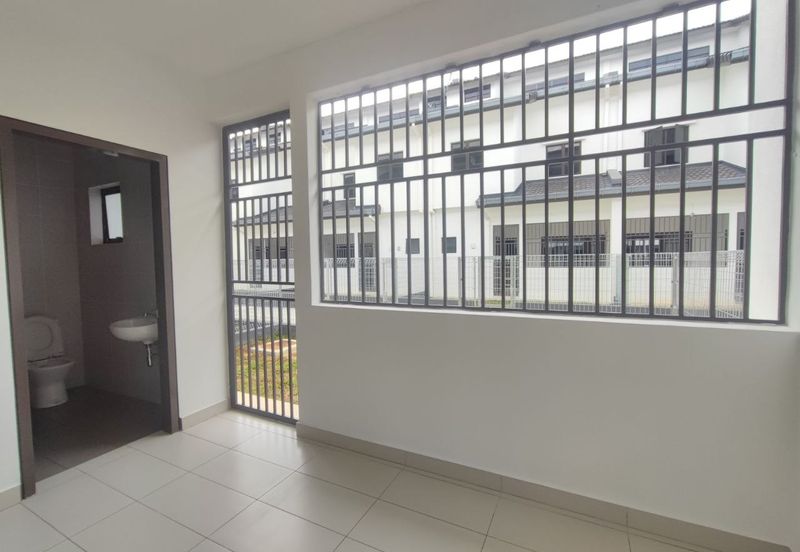 BRAND NEW Lyra 2 @ Bandar Bukit Raja