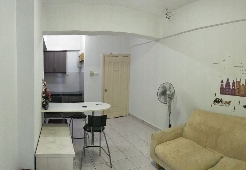 Vista Millennium Condominiums