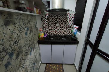 Ground Floor Townhouse Laman Impian, Bandar Botanic, Klang