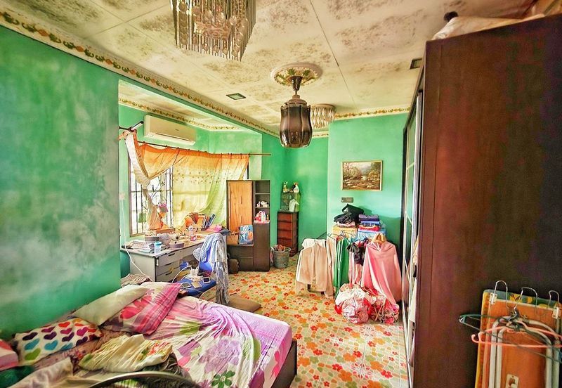 RENO SEMI D TAMAN TERATAI MAHSAN BAHAU