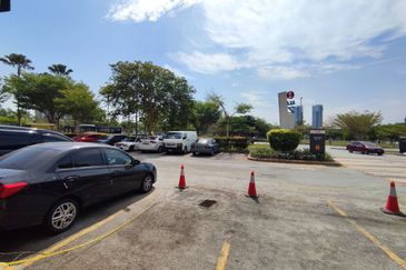 3 Units Shoplot @ Stand Alone Building, Neo Cyber, Cyberjaya