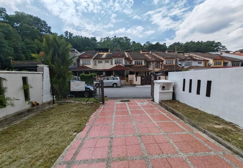 Double Storey Terrace 24x75, Taman Lestari Perdana LP2, Seri Kembangan