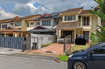 Double Storey Terrace 24x75, Taman Lestari Perdana LP2, Seri Kembangan