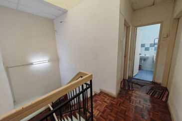 Double Storey Terrace 24x75, Taman Lestari Perdana LP2, Seri Kembangan