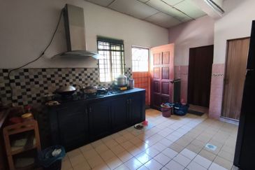 Taman Dato Hormat, Telok Panglima Garang