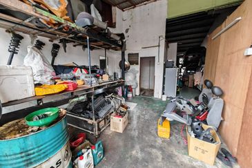 Single Storey Terrace Factory, Kawasan Perindustrian Saujana Indah, Shah Alam