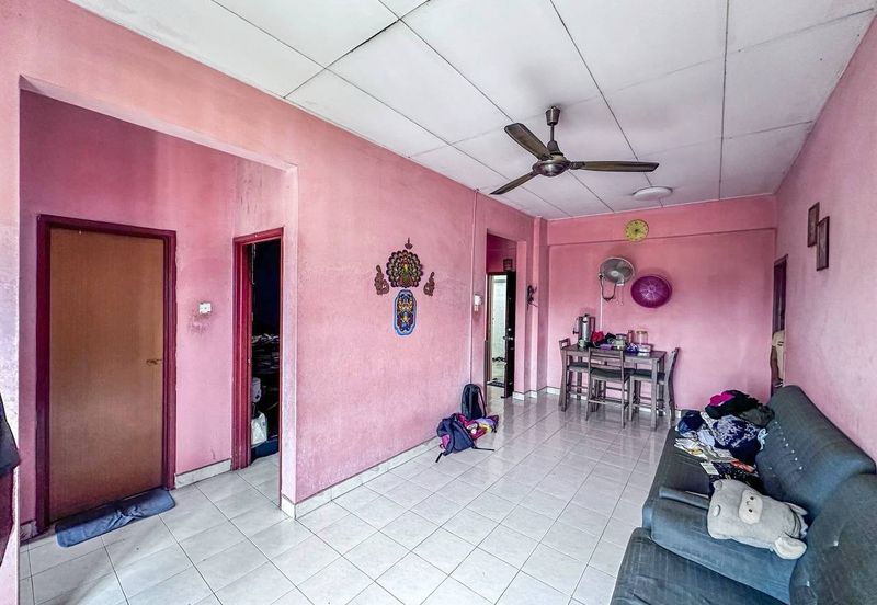 END LOT Apartment Seri Ixora Seksyen 27, Shah Alam 