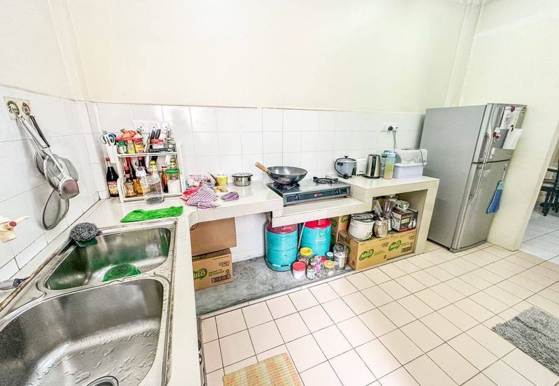 Indah Condominium, Damansara Damai, Petaling Jaya