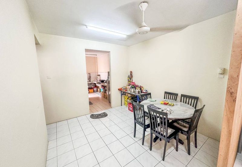 Indah Condominium, Damansara Damai, Petaling Jaya