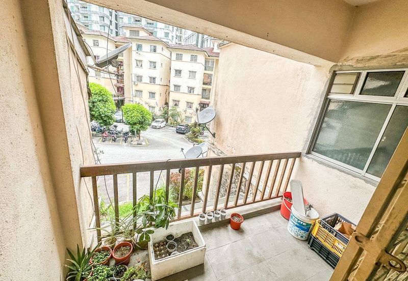 Indah Condominium, Damansara Damai, Petaling Jaya