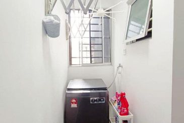 Residensi Laguna Biru 2