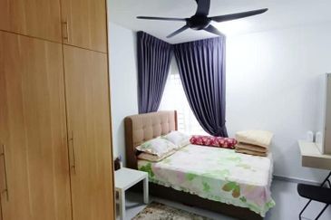 Residensi Laguna Biru 2