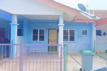 TAMAN PINGGIRAN FELDA GEMAS NEGERI SEMBILAN 