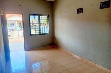 TAMAN PINGGIRAN FELDA GEMAS NEGERI SEMBILAN 