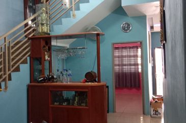 1.5 storey Semi D Taman Kasih Putera, Bahau 