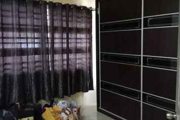 1.5 storey Semi D Taman Kasih Putera, Bahau 