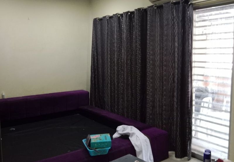 1.5 storey Semi D Taman Kasih Putera, Bahau 