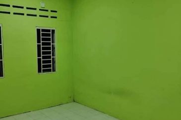 SINGLE STOREY TAMAN MEGAH MAHSAN, BAHAU (Non Bumi)