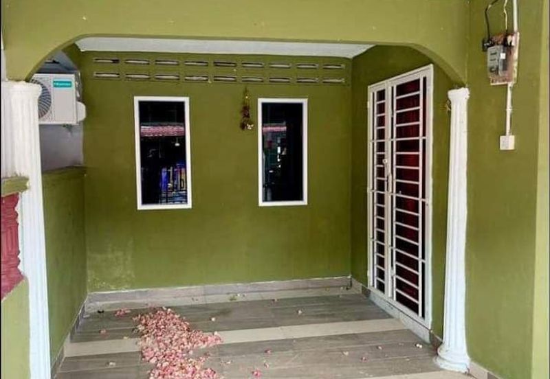 SINGLE STOREY TAMAN MEGAH MAHSAN, BAHAU (Non Bumi)