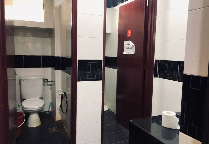 Office @ Pusat Perniagaan Worldwide, Seksyen 13, Shah Alam