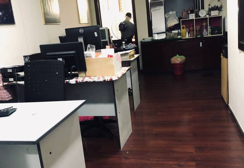 Office @ Pusat Perniagaan Worldwide, Seksyen 13, Shah Alam