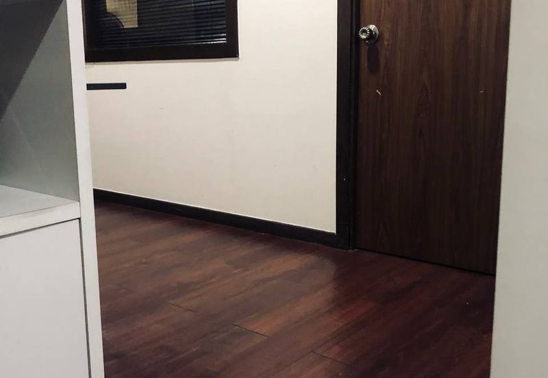 Office @ Pusat Perniagaan Worldwide, Seksyen 13, Shah Alam