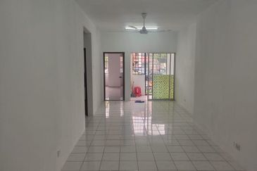 Apartment Jasmin Pinggiran Subang Perdana