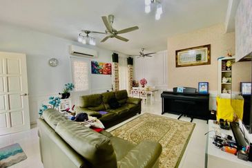 Double Storey Semi- Cluster Setia Impian, Setia Alam FOR SALE!