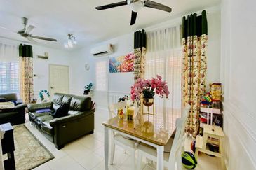Double Storey Semi- Cluster Setia Impian, Setia Alam FOR SALE!