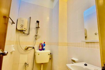 Double Storey Semi- Cluster Setia Impian, Setia Alam FOR SALE!