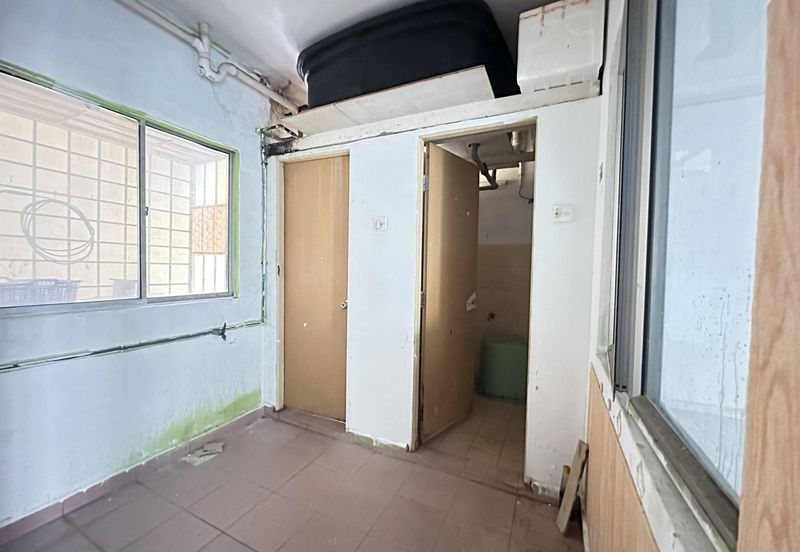 RENOVATED Apartment Sri Saujana Level 1 Bandar Saujana Putra SP 4, Bandar Saujana Putra 