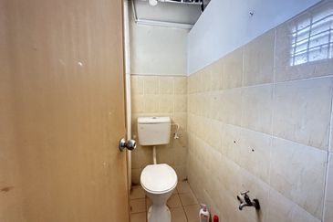 RENOVATED Apartment Sri Saujana Level 1 Bandar Saujana Putra SP 4, Bandar Saujana Putra 