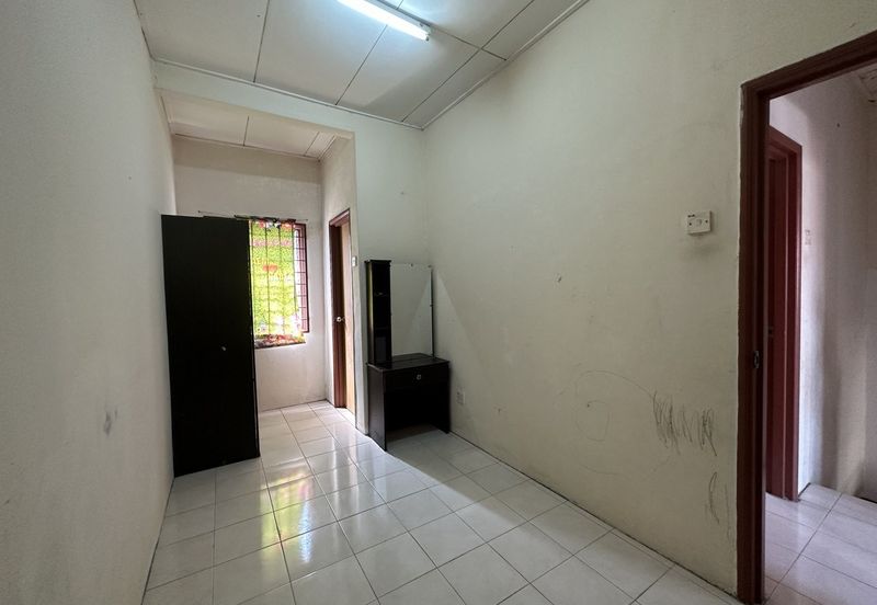 Jalan SP 6 @ Bandar Saujana Putra