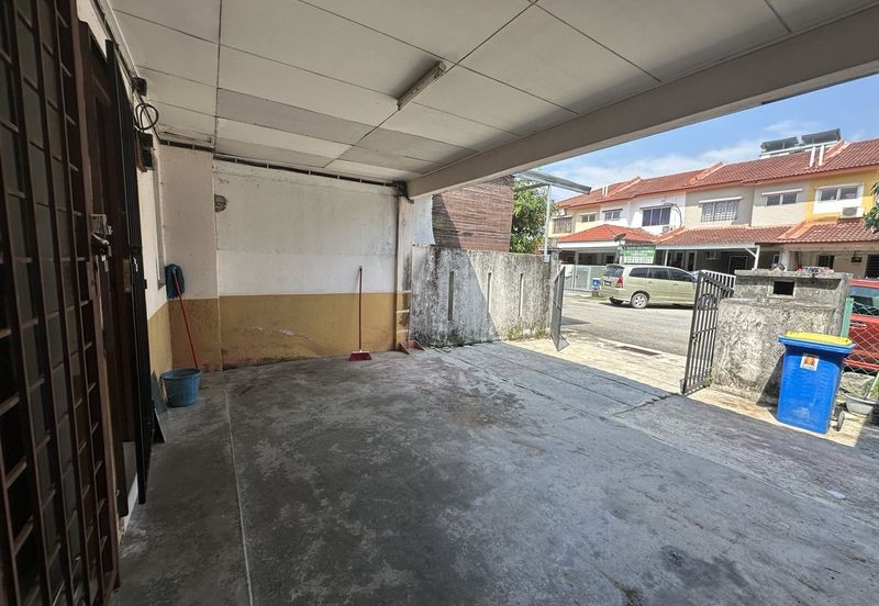 Jalan SP 6 @ Bandar Saujana Putra