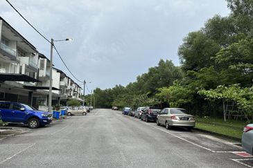 Jalan SP 2 @ Bandar Saujana Putra