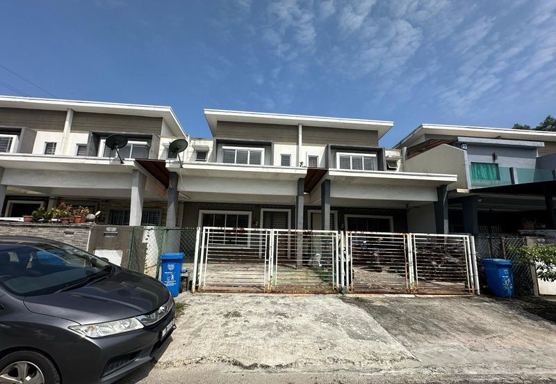 Taman Laman Desa, Desa Latania