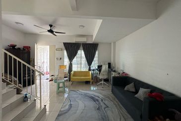 Taman Laman Desa, Desa Latania